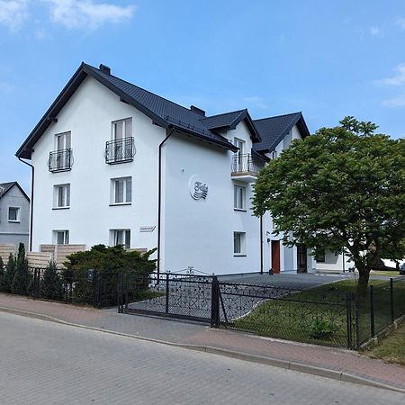 Fala Pokoje Goscinne Wladyslawowo Exterior foto